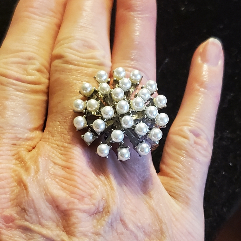 Silvertone Stretch Ring With Cluster Of Faux Pear… - image 8